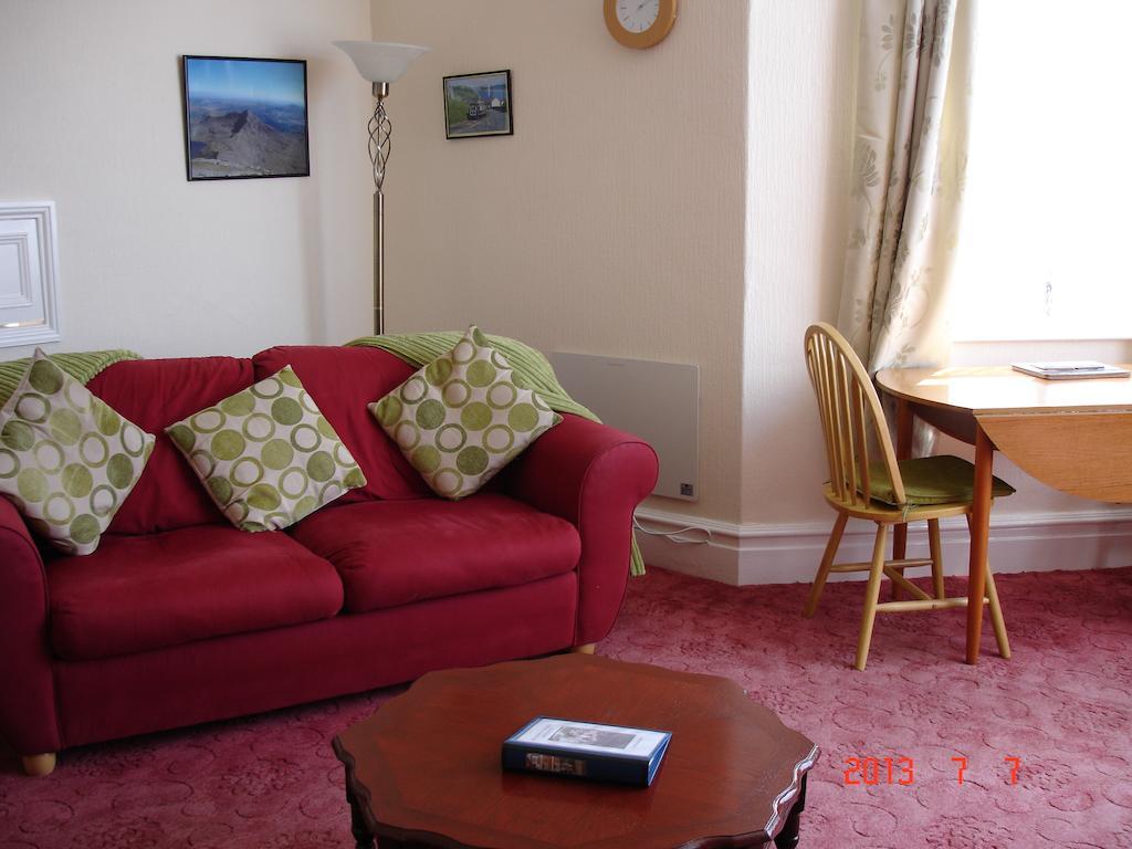 Beachmount Holiday Apartments Rhôs-on-Sea Rom bilde