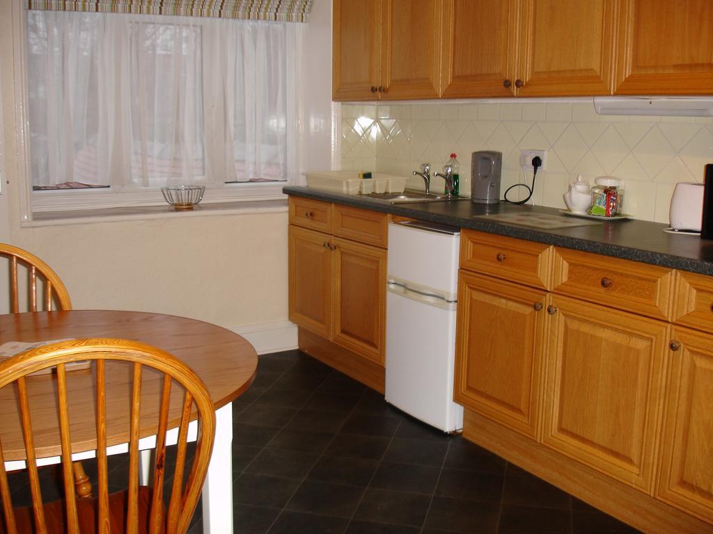 Beachmount Holiday Apartments Rhôs-on-Sea Eksteriør bilde